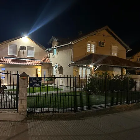 Apartman Gold Lux Surcin Exterior photo