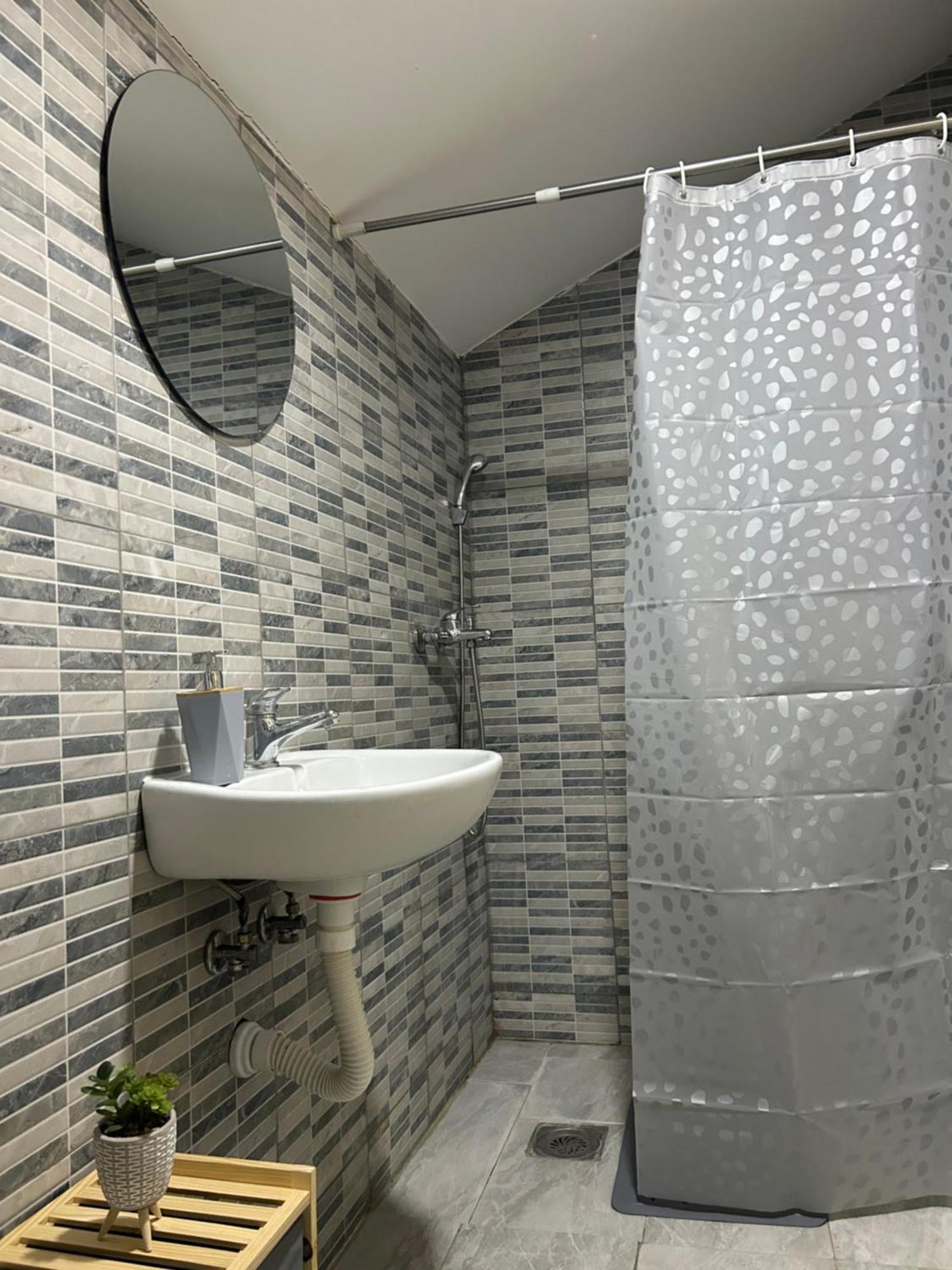 Apartment Gold Lux Surcin