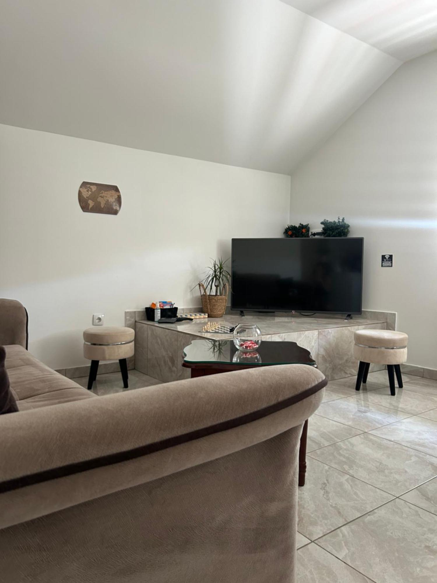 Apartment Gold Lux
